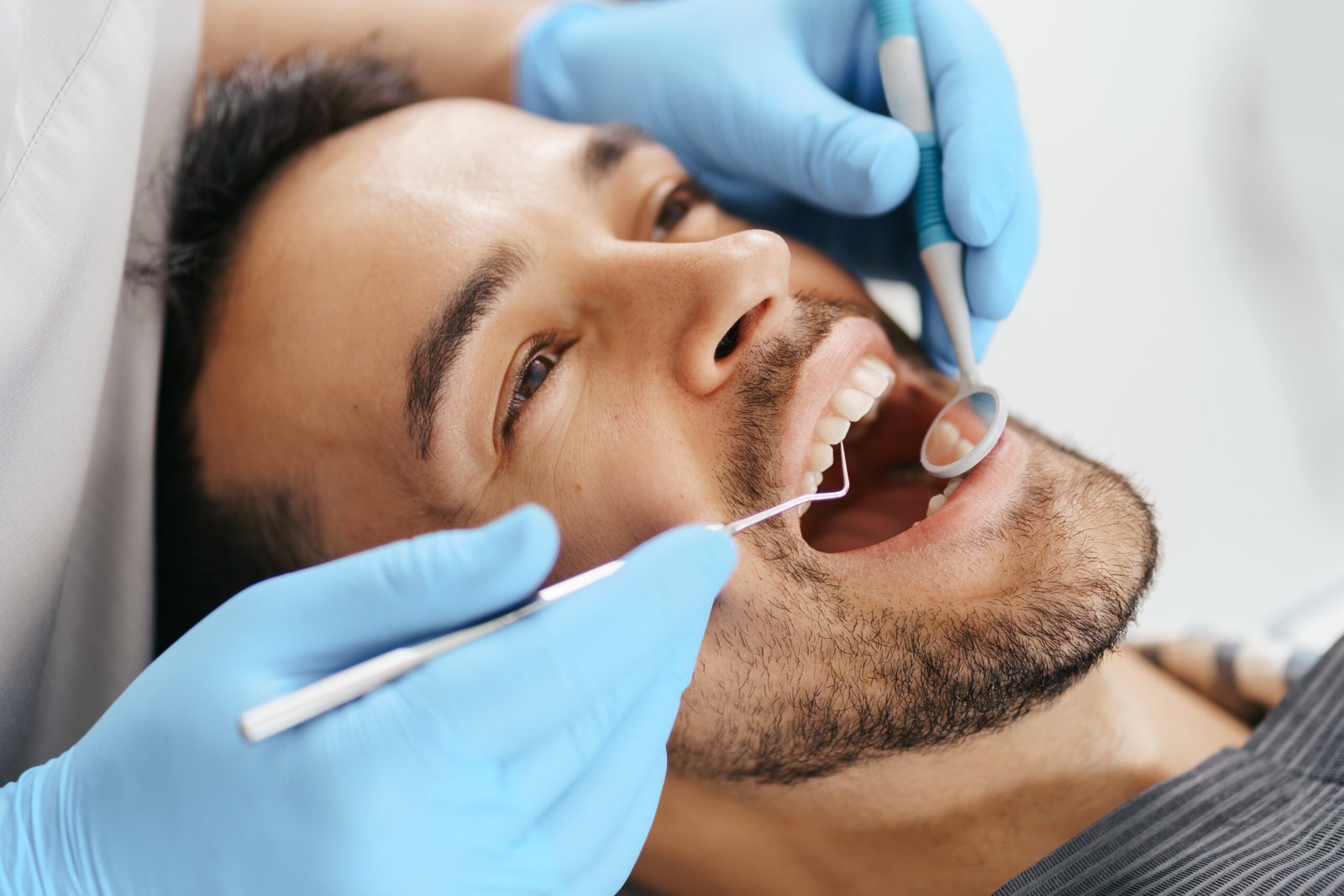 Why is Gum Treatment in Goregaon Crucial for Long-Term Oral Health?